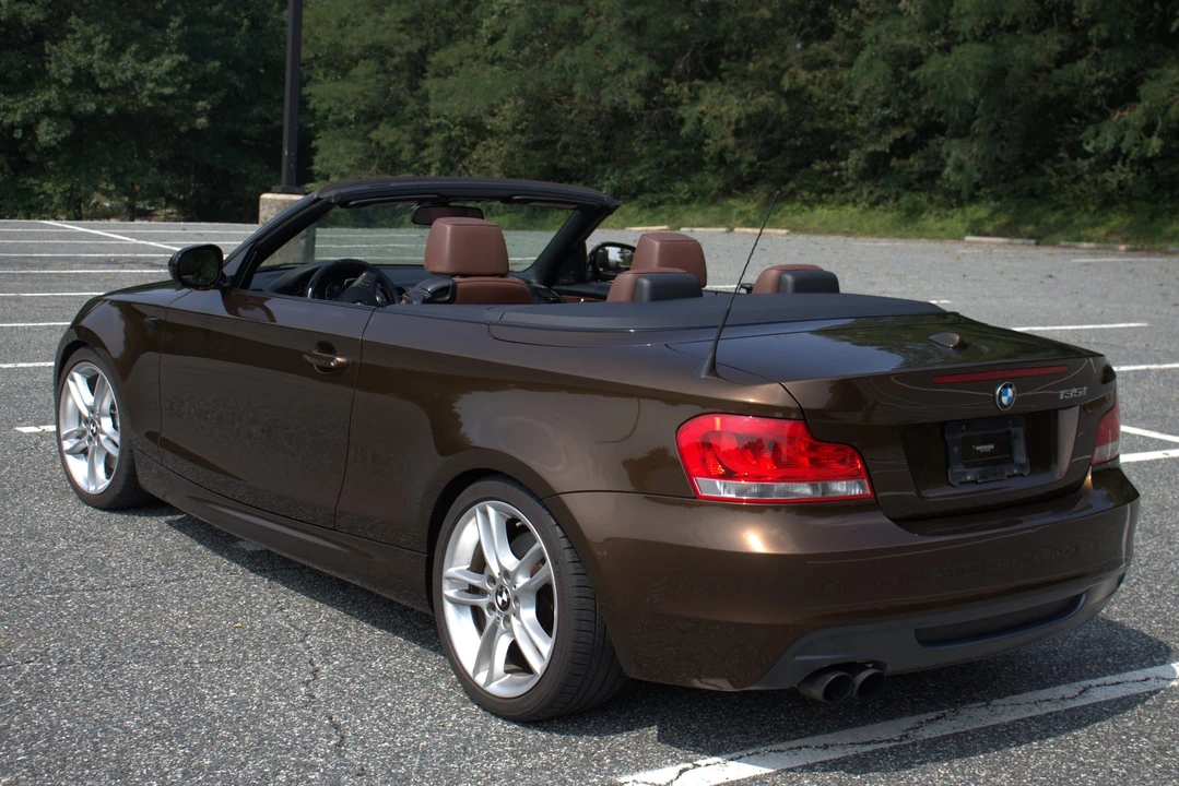 2012 BMW E82 135i & 135is - Image 9 of 31