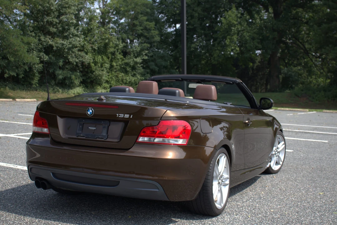 2012 BMW E82 135i & 135is - Image 11 of 31