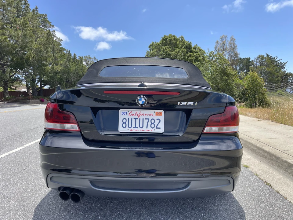 2012 BMW E82 135i & 135is - Image 30 of 31