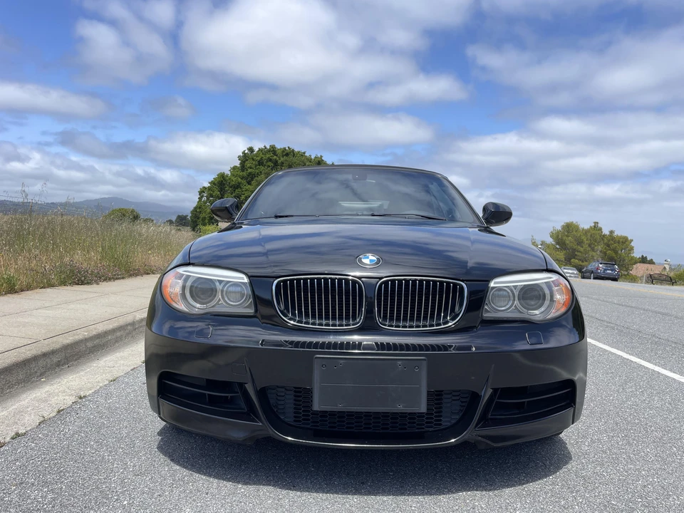 2012 BMW E82 135i & 135is - Image 23 of 31