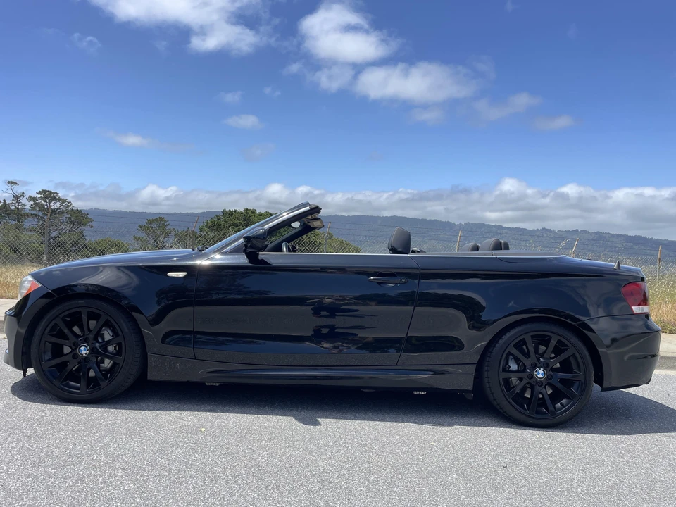 2012 BMW E82 135i & 135is - Image 9 of 31