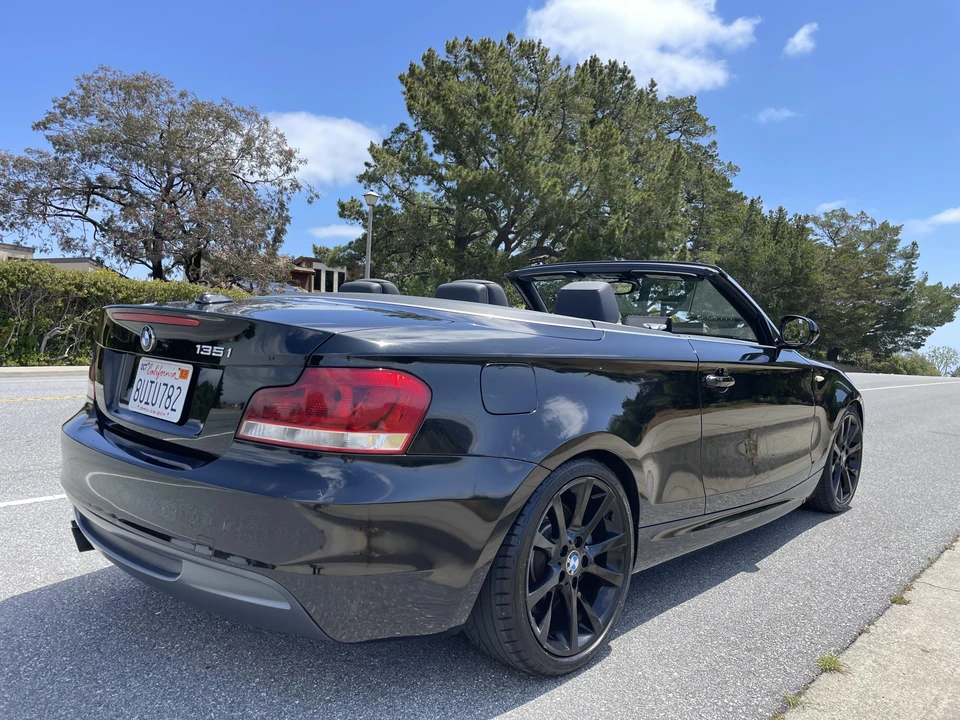 2012 BMW E82 135i & 135is - Image 18 of 31