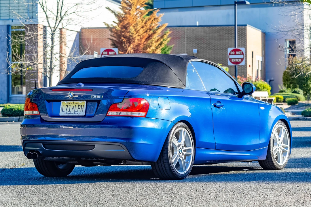 2012 BMW E82 135i & 135is - Image 16 of 31