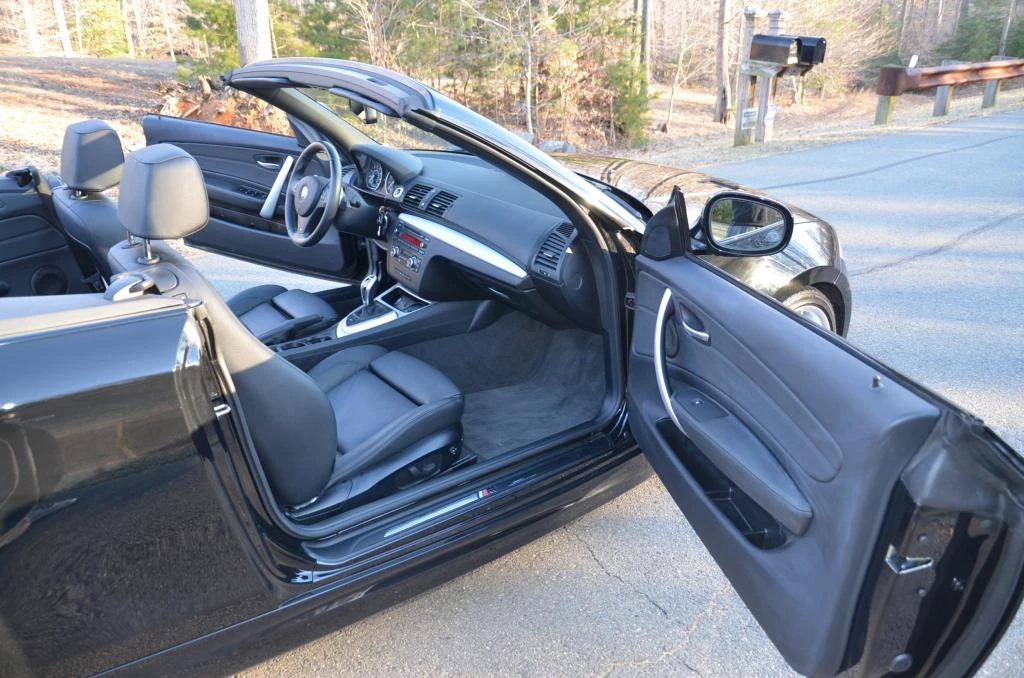 2012 BMW E82 135i & 135is - Image 17 of 22