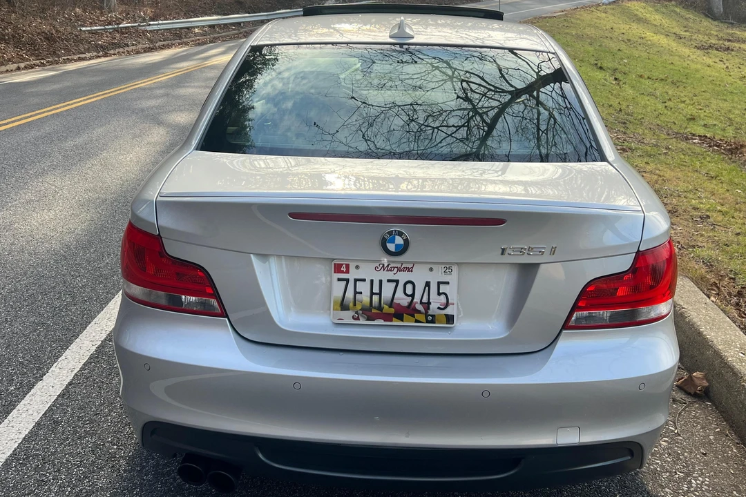 2012 BMW E82 135i & 135is - Image 5 of 31