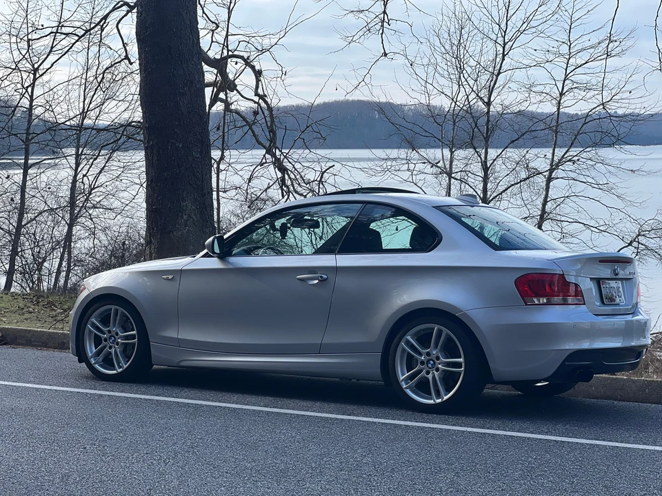 2012 BMW E82 135i & 135is - Image 10 of 31