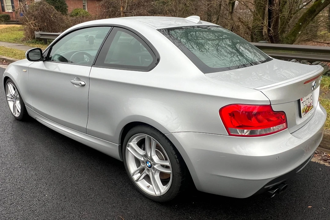 2012 BMW E82 135i & 135is - Image 4 of 31