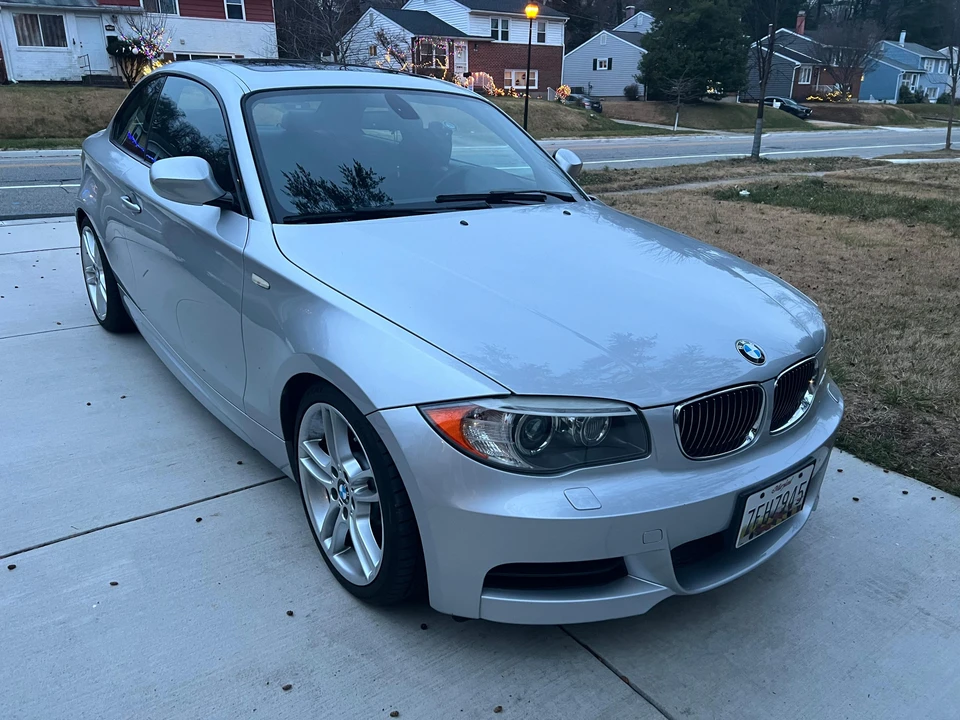 2012 BMW E82 135i & 135is - Image 16 of 31