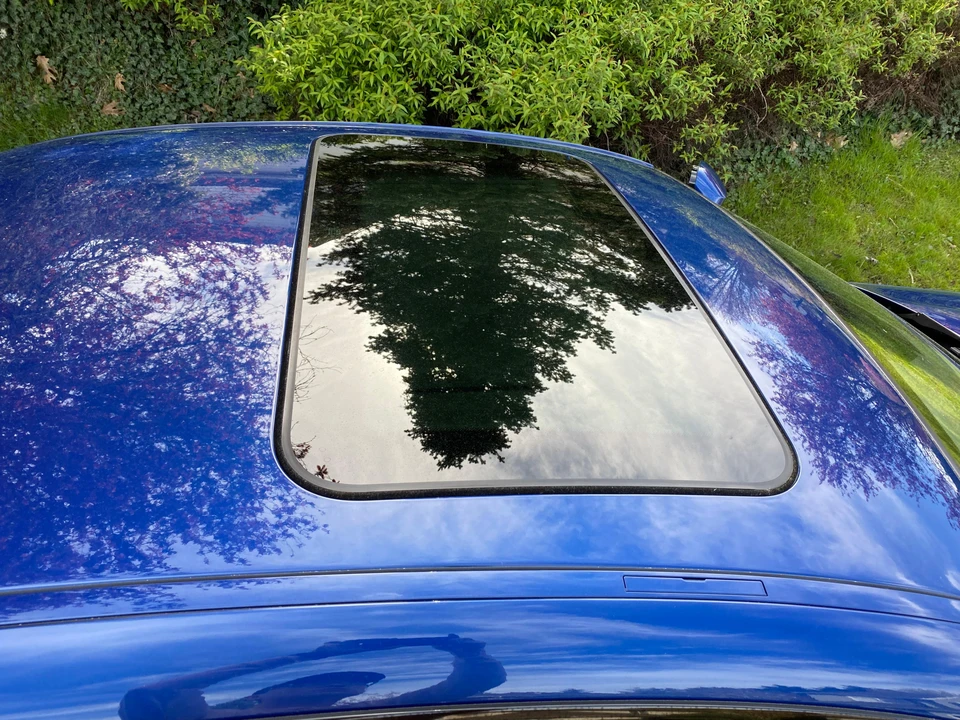 2012 BMW E82 135i & 135is - Image 25 of 30