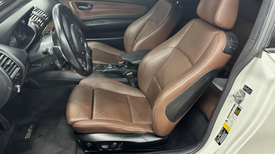 2012 BMW E82 135i & 135is - Image 20 of 24