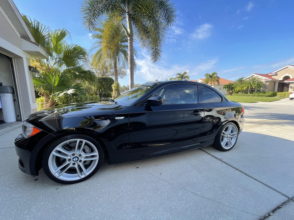 2012 BMW E82 135i & 135is - Image 8 of 31