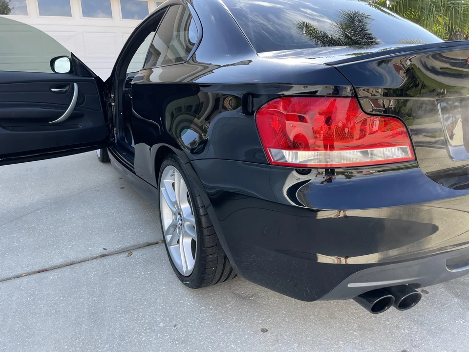 2012 BMW E82 135i & 135is - Image 9 of 31