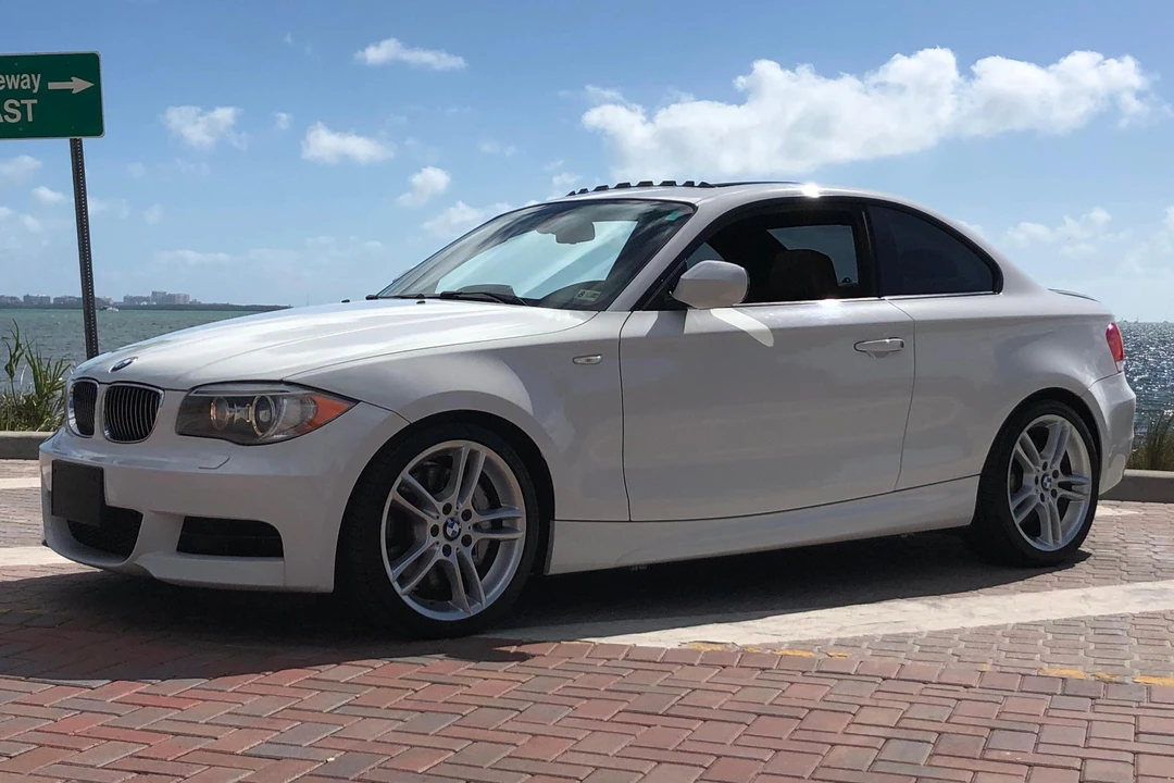 2012 BMW E82 135i & 135is - Image 3 of 31