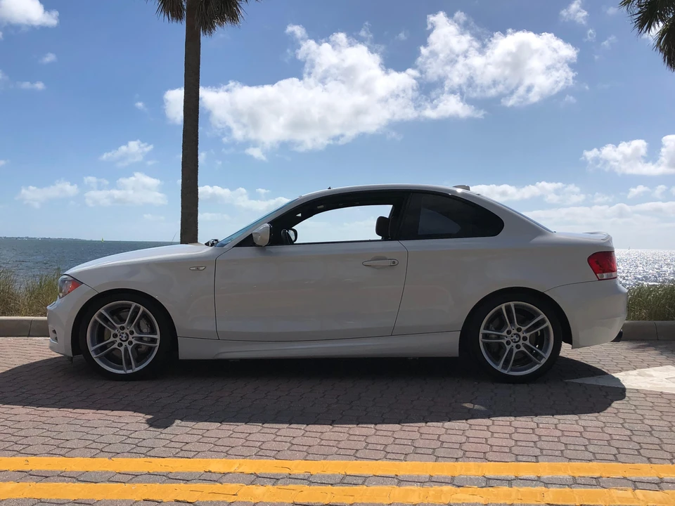 2012 BMW E82 135i & 135is - Image 18 of 31