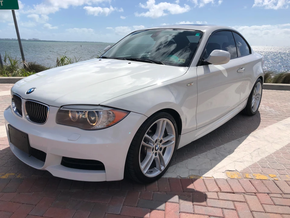 2012 BMW E82 135i & 135is - Image 11 of 31