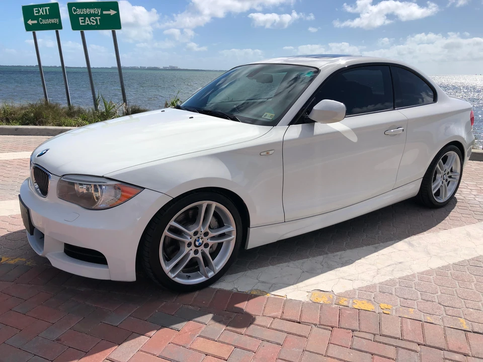 2012 BMW E82 135i & 135is - Image 14 of 31
