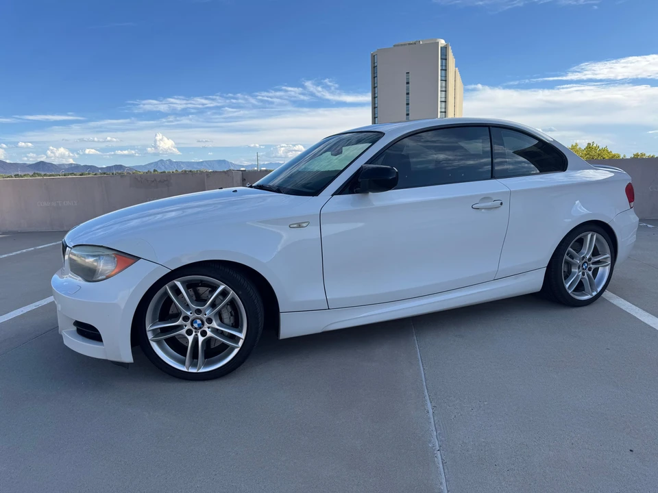 2012 BMW E82 135i & 135is - Image 8 of 31