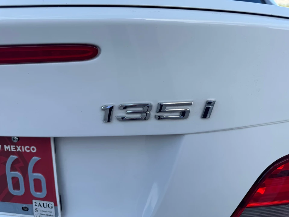 2012 BMW E82 135i & 135is - Image 29 of 31