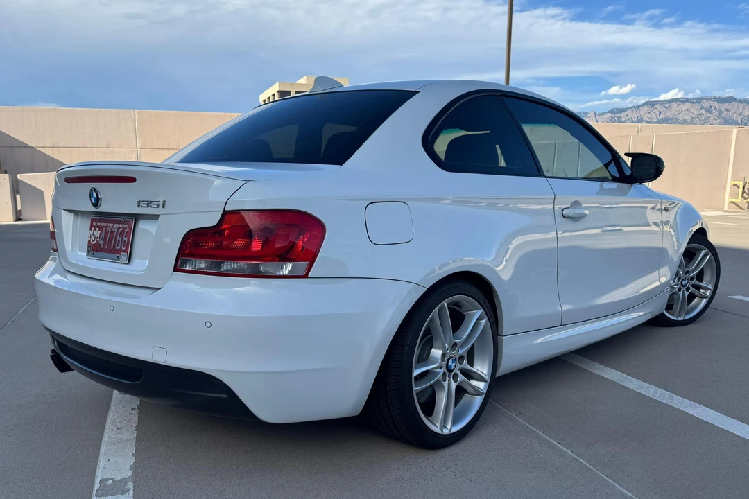 2012 BMW E82 135i & 135is - Image 4 of 31