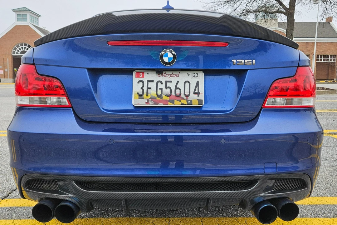 2012 BMW E82 135i & 135is - Image 5 of 31