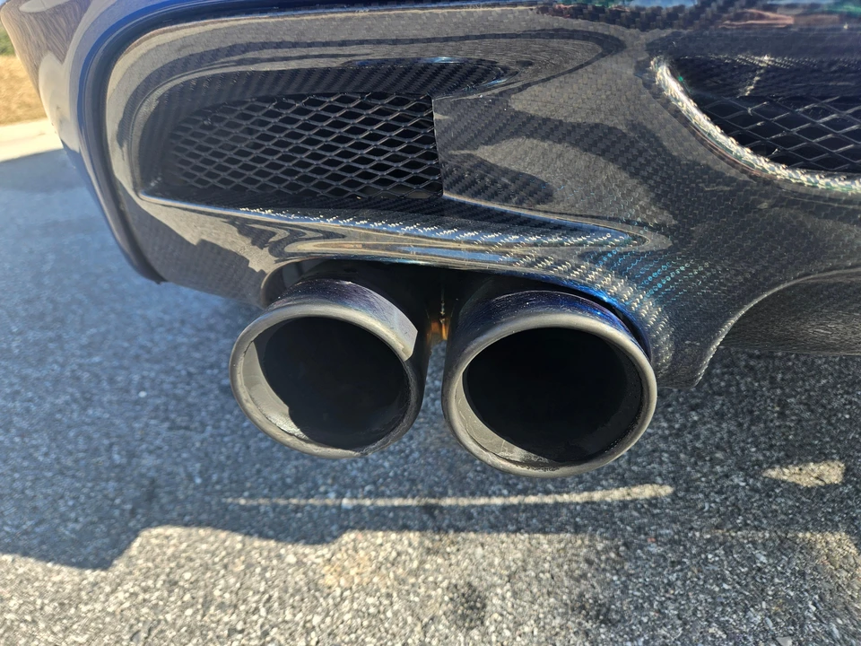 2012 BMW E82 135i & 135is - Image 17 of 31
