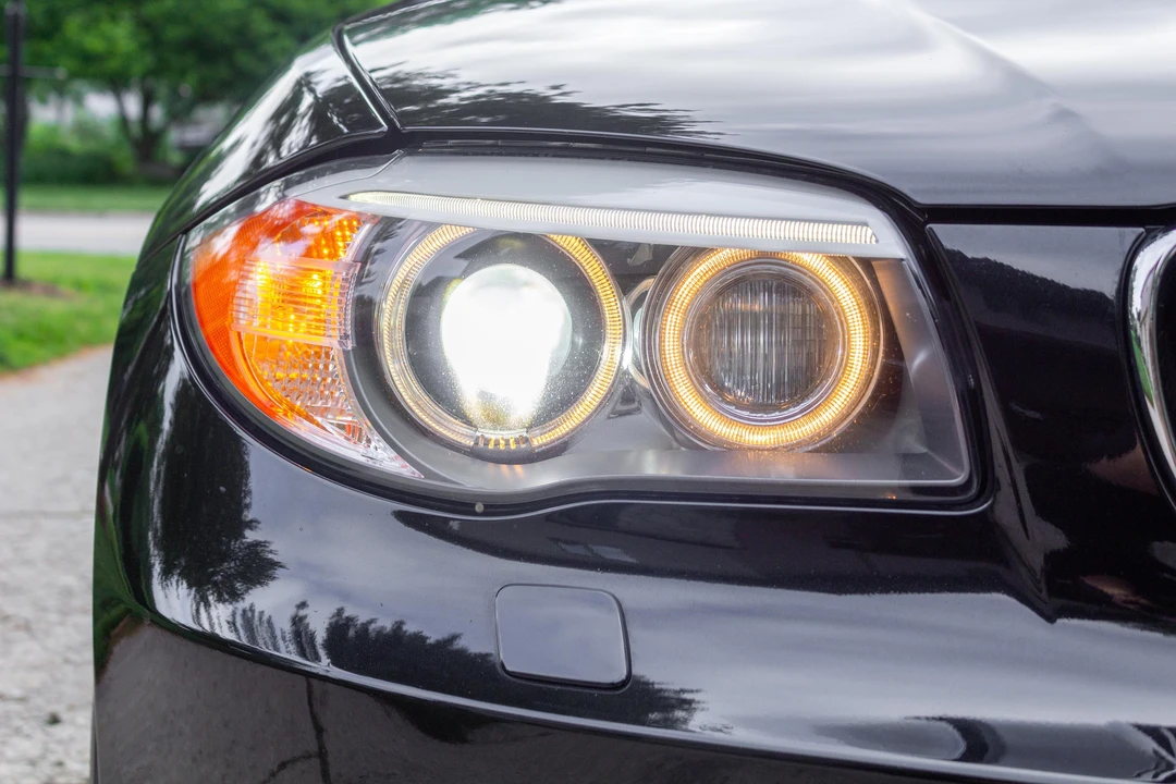 2012 BMW E82 135i & 135is - Image 10 of 31