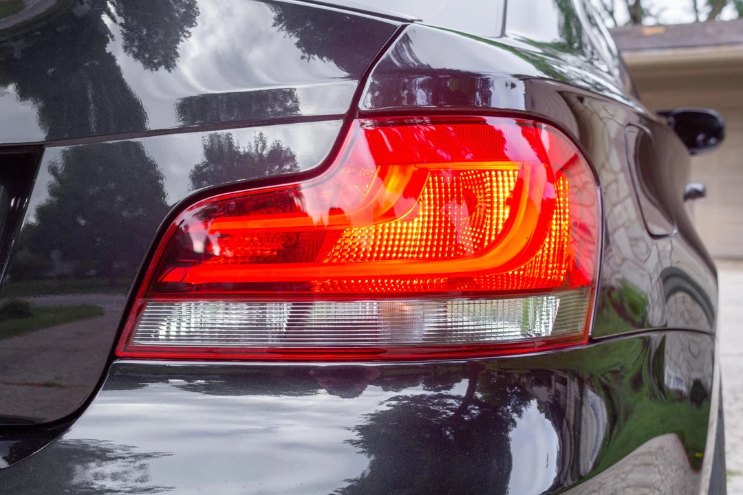 2012 BMW E82 135i & 135is - Image 26 of 31