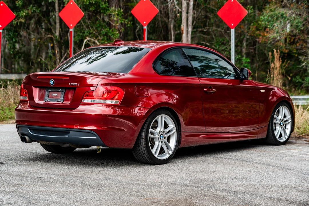 2012 BMW E82 135i & 135is - Image 4 of 31