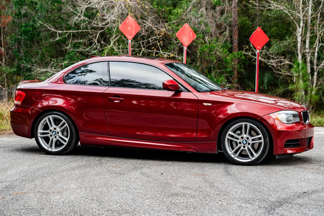 2012 BMW E82 135i & 135is - Image 23 of 31