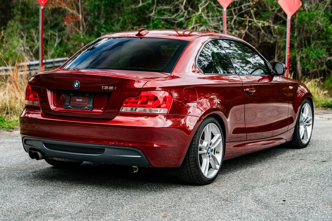 2012 BMW E82 135i & 135is - Image 20 of 31