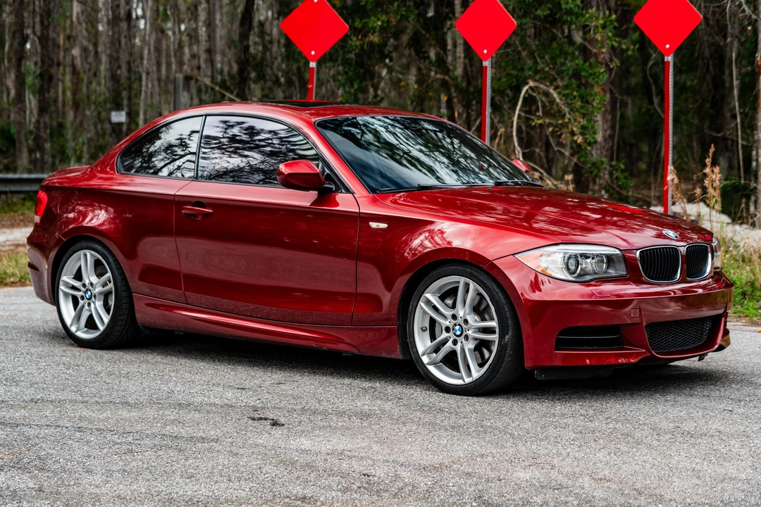 2012 BMW E82 135i & 135is - Image 26 of 31