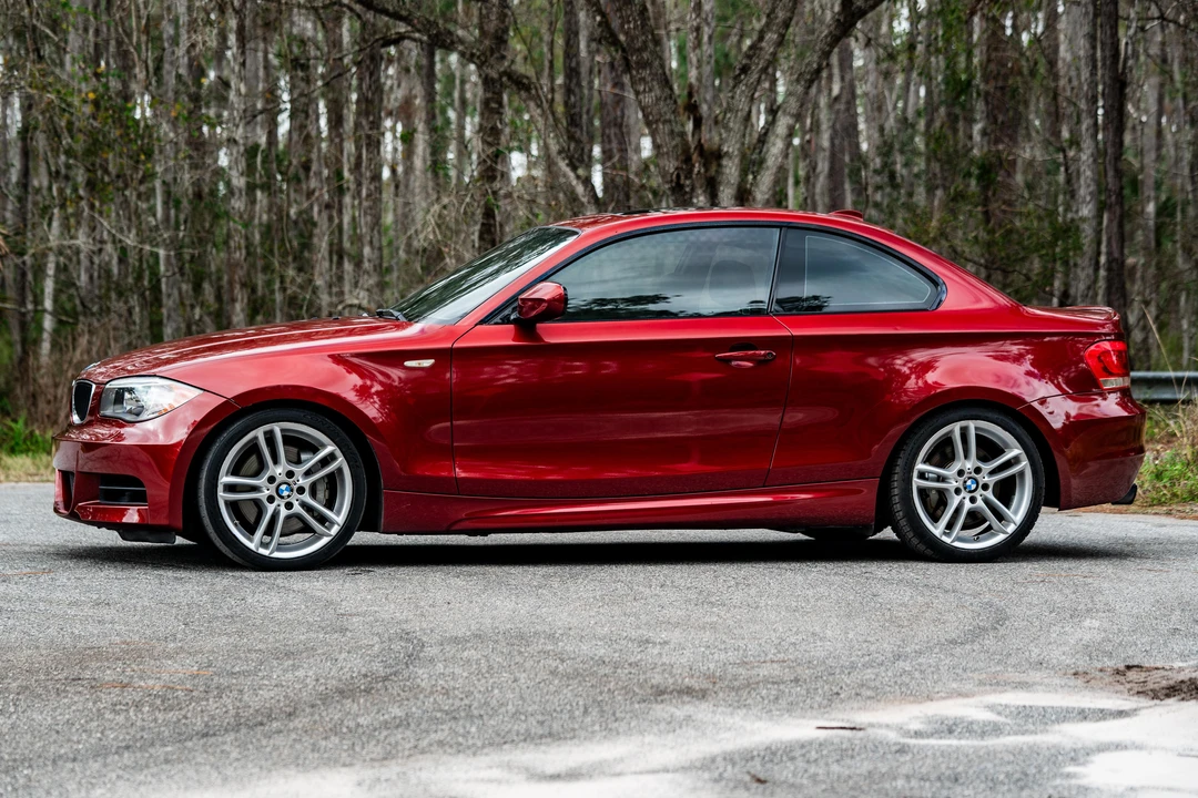 2012 BMW E82 135i & 135is - Image 11 of 31