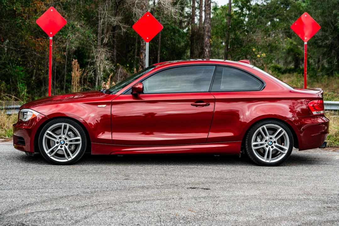 2012 BMW E82 135i & 135is - Image 12 of 31