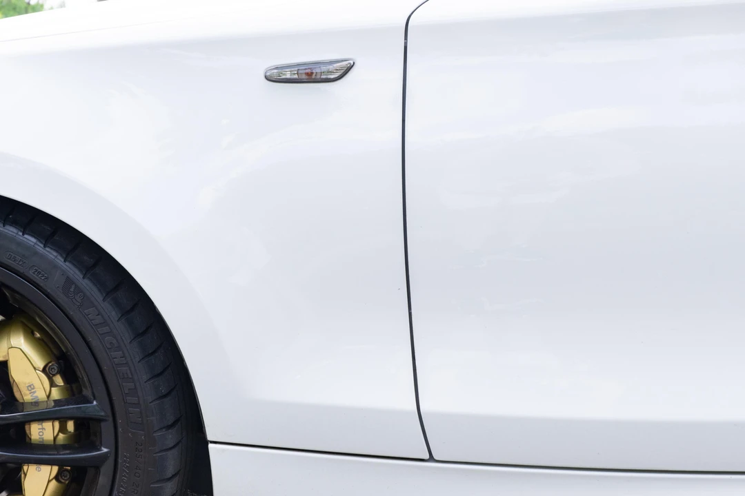 2012 BMW E82 135i & 135is - Image 15 of 31