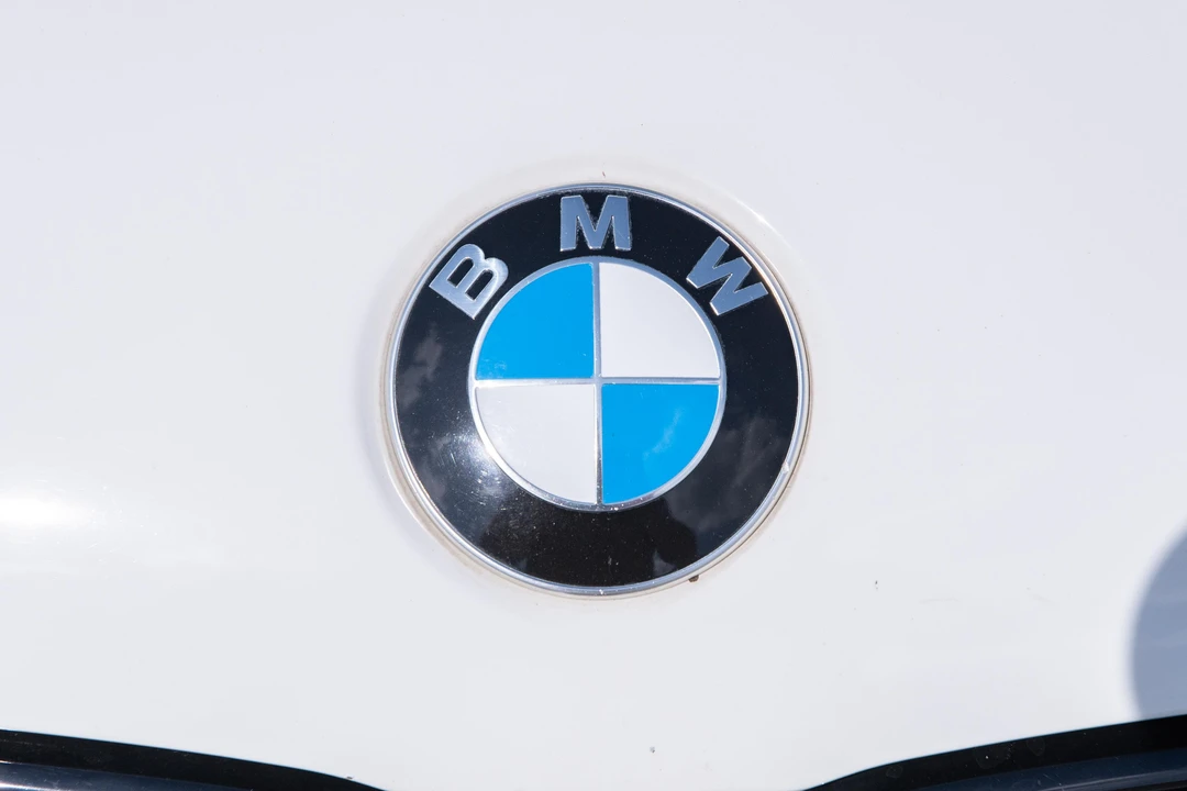 2012 BMW E82 135i & 135is - Image 11 of 31