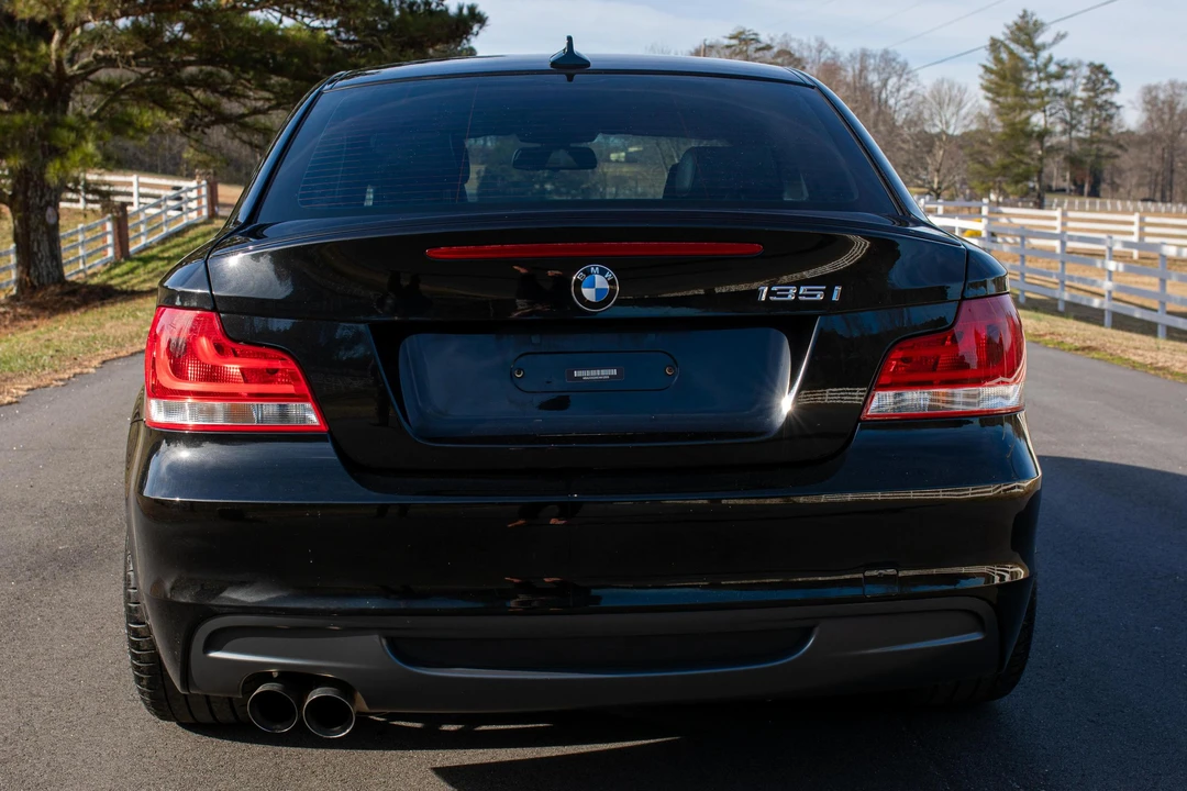 2012 BMW E82 135i & 135is - Image 5 of 31