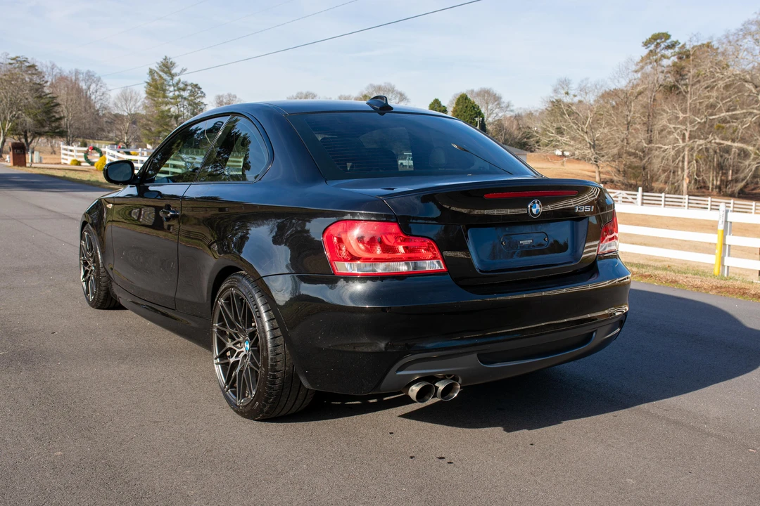 2012 BMW E82 135i & 135is - Image 10 of 31