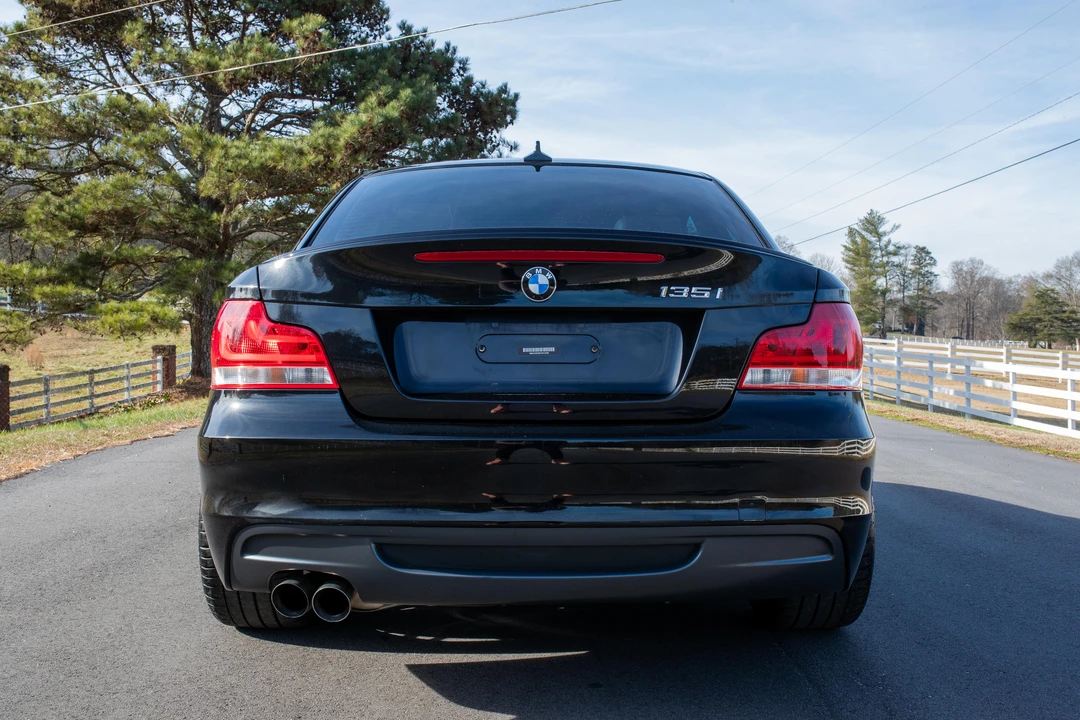 2012 BMW E82 135i & 135is - Image 11 of 31