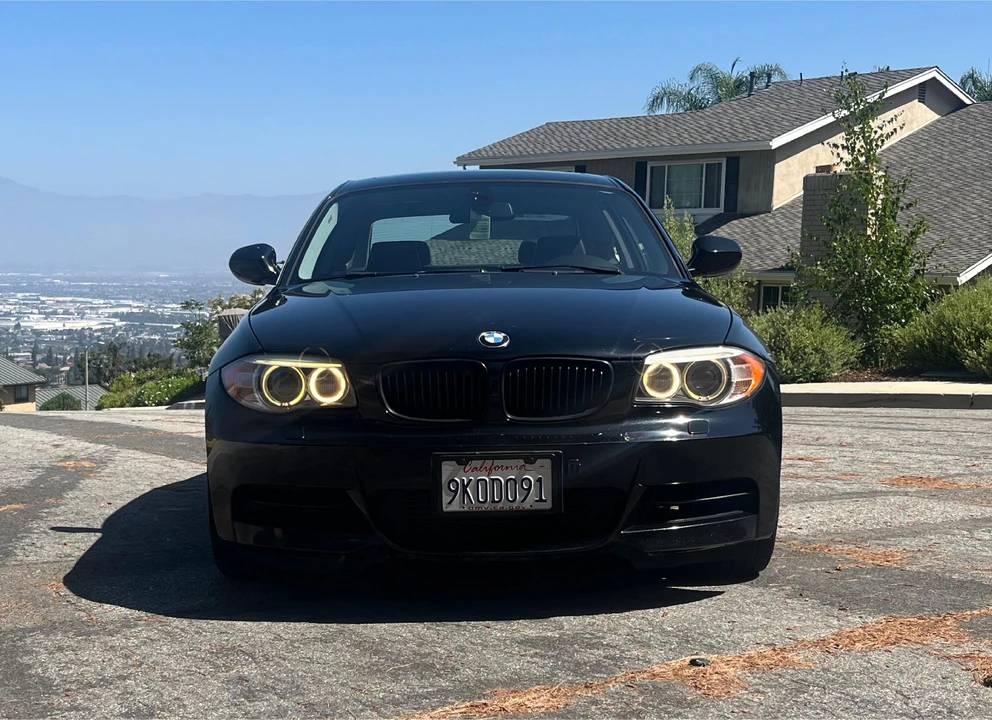 2012 BMW E82 135i & 135is - Image 6 of 31