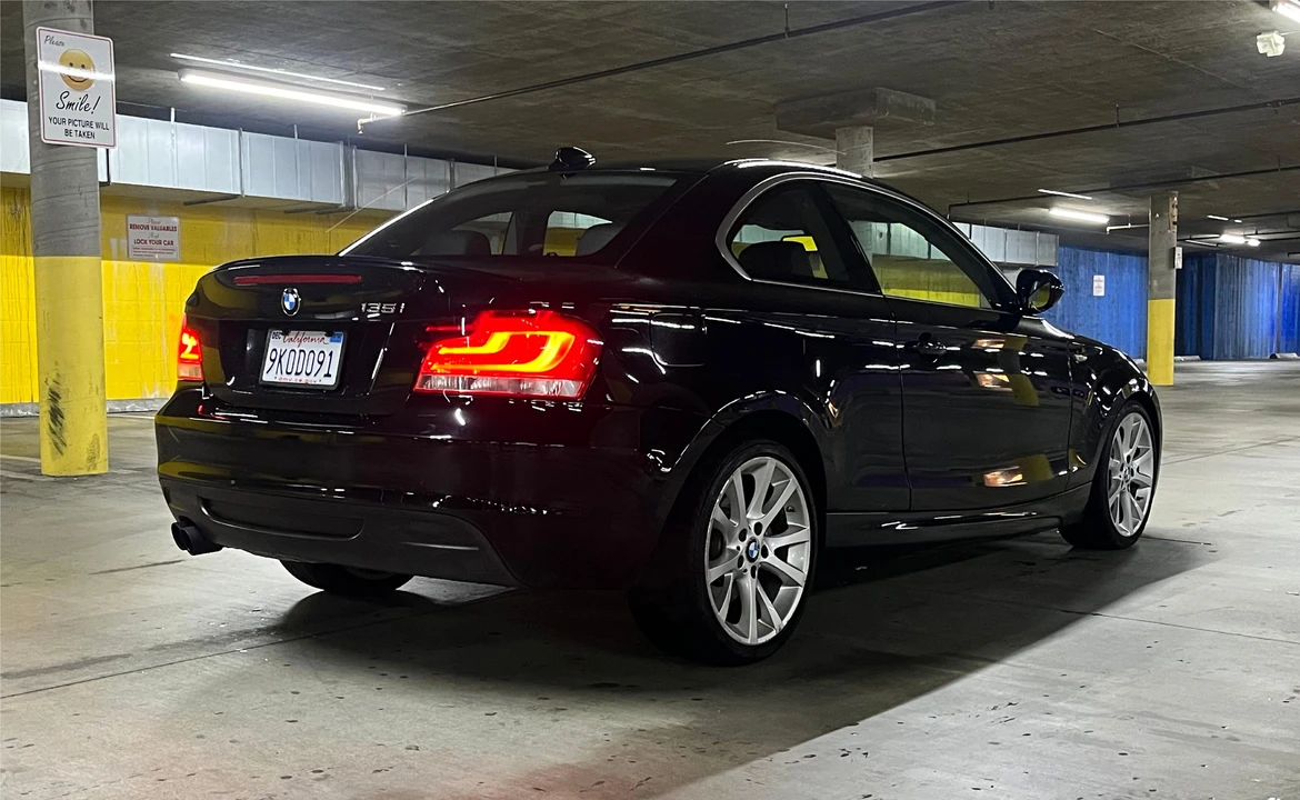 2012 BMW E82 135i & 135is - Image 22 of 31