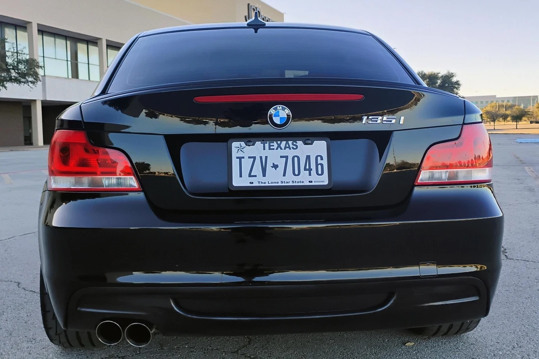 2012 BMW E82 135i & 135is - Image 5 of 31