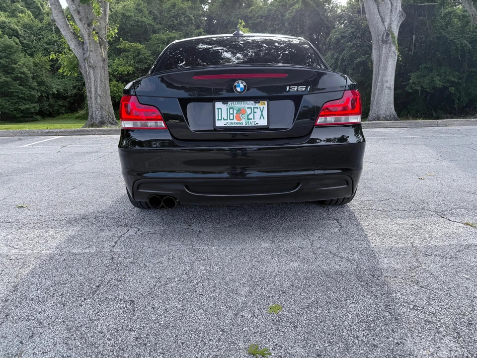 2012 BMW E82 135i & 135is - Image 19 of 31