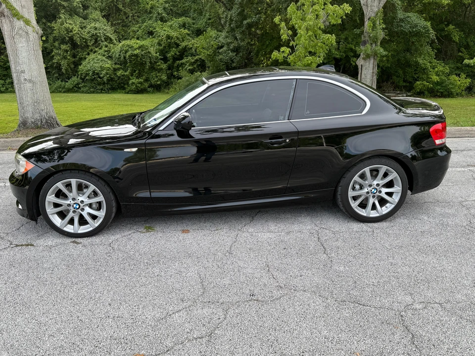 2012 BMW E82 135i & 135is - Image 12 of 31