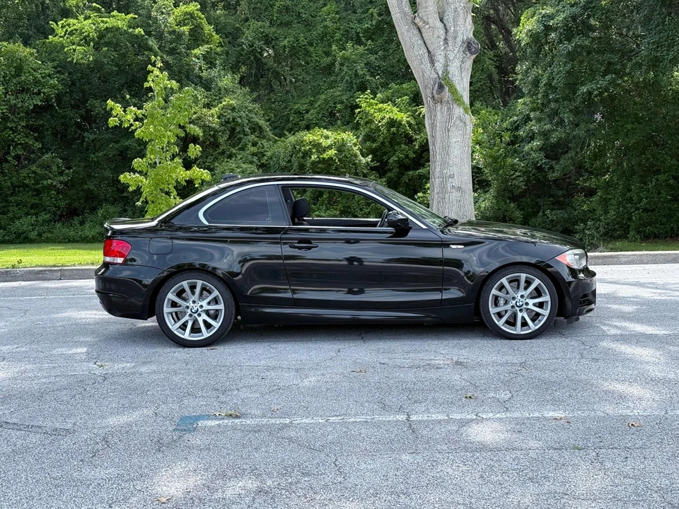 2012 BMW E82 135i & 135is - Image 21 of 31