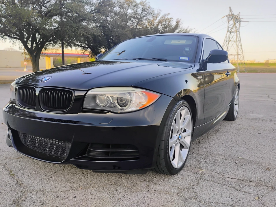 2012 BMW E82 135i & 135is - Image 8 of 31