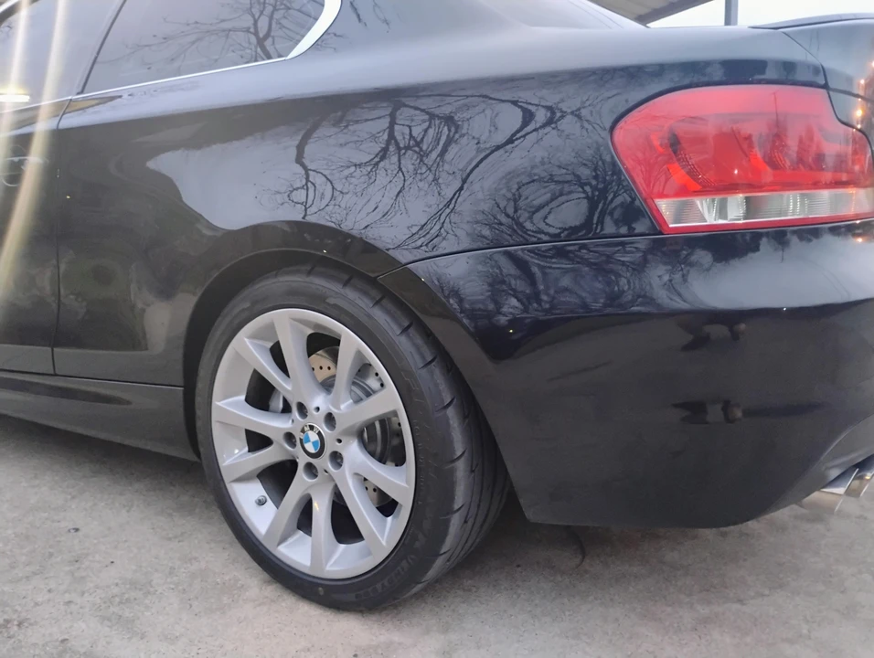 2012 BMW E82 135i & 135is - Image 26 of 31