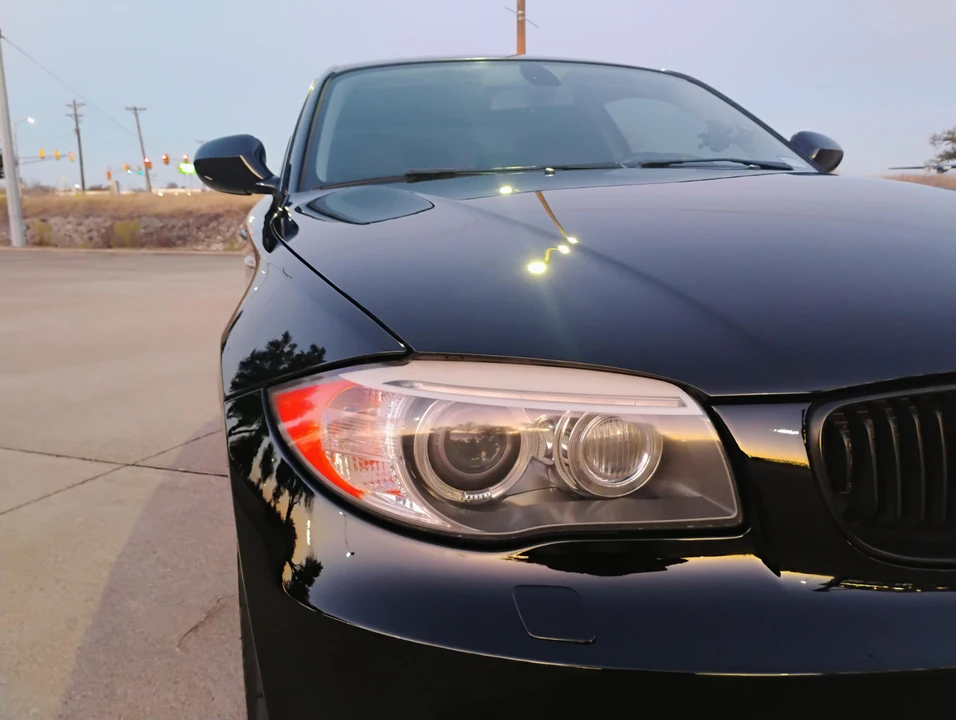 2012 BMW E82 135i & 135is - Image 20 of 31