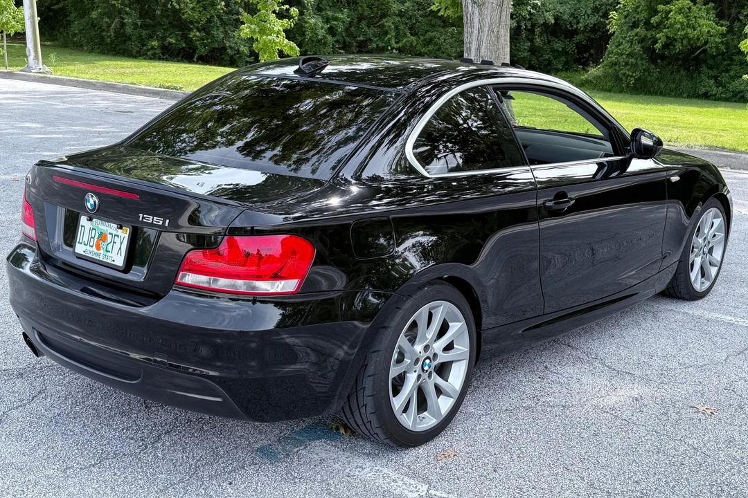2012 BMW E82 135i & 135is - Image 4 of 31