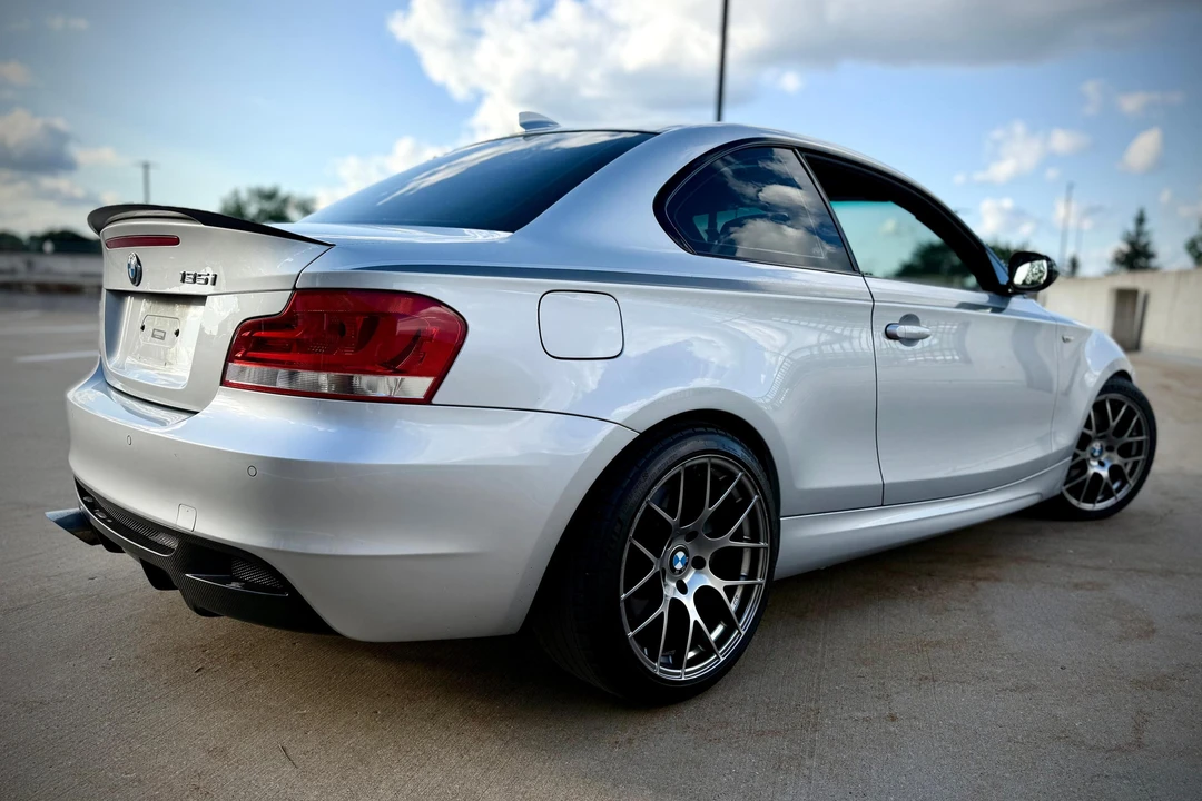 2012 BMW E82 135i & 135is - Image 9 of 31
