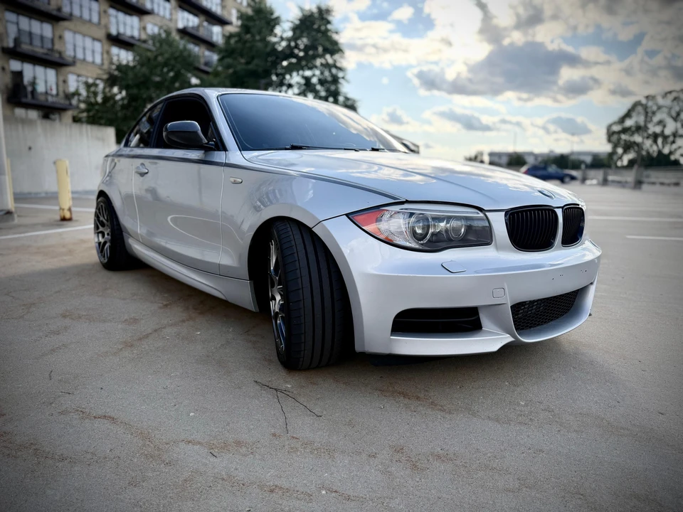 2012 BMW E82 135i & 135is - Image 10 of 31